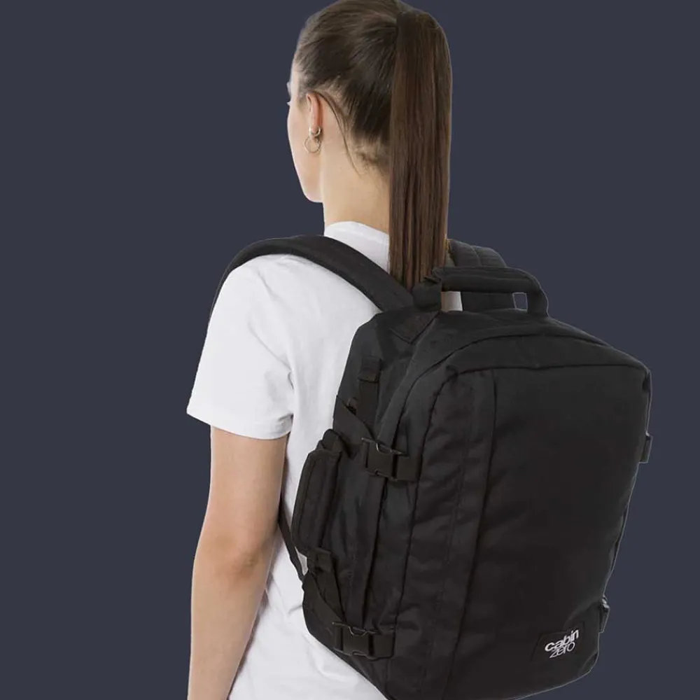Vrijetijd Rugzakken | Underseaters^Cabin Zero CABINZERO Classic rugzak 28L absolute black