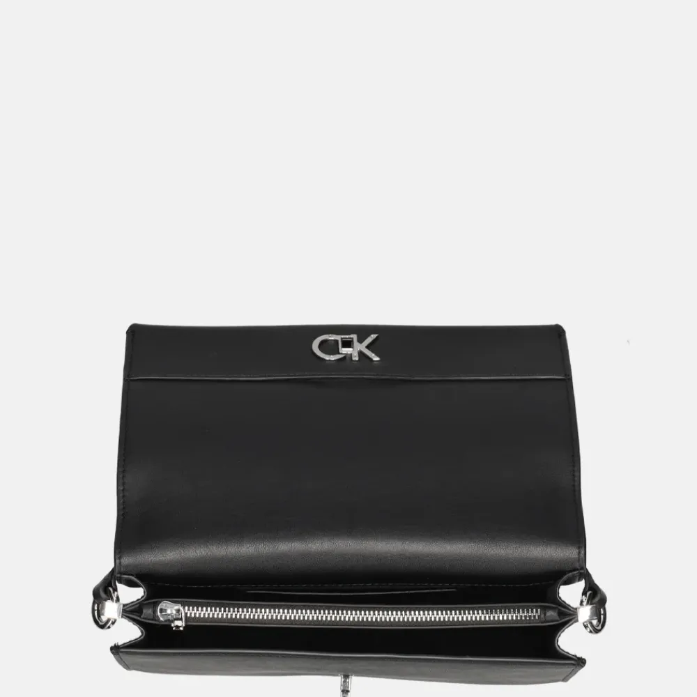 Schoudertassen^Calvin Klein Elongated schoudertas black