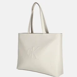 Shoppers^Calvin Klein Sculpted shopper wind chime