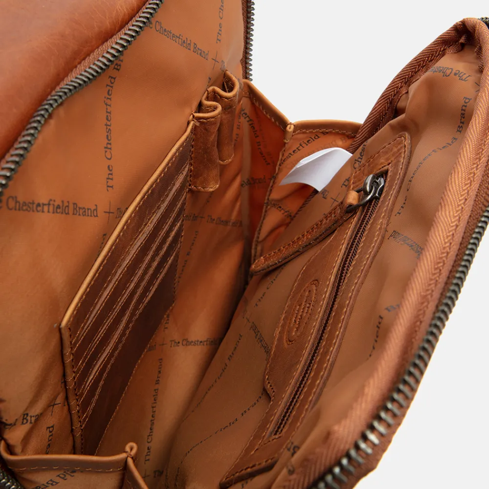 Schoudertassen^Chesterfield Alva schoudertas cognac