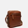 Schoudertassen^Chesterfield Arnhem schoudertas M cognac