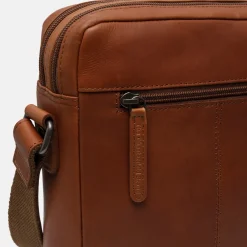 Schoudertassen^Chesterfield Arnhem schoudertas M cognac