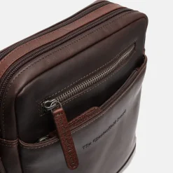 Schoudertassen^Chesterfield Arnhem schoudertas M brown