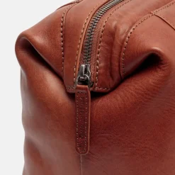 Toilettassen^Chesterfield Biassa toilettas L cognac