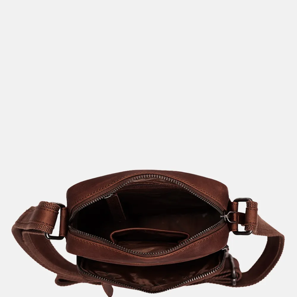 Schoudertassen^Chesterfield Birmingham schoudertas dark brown