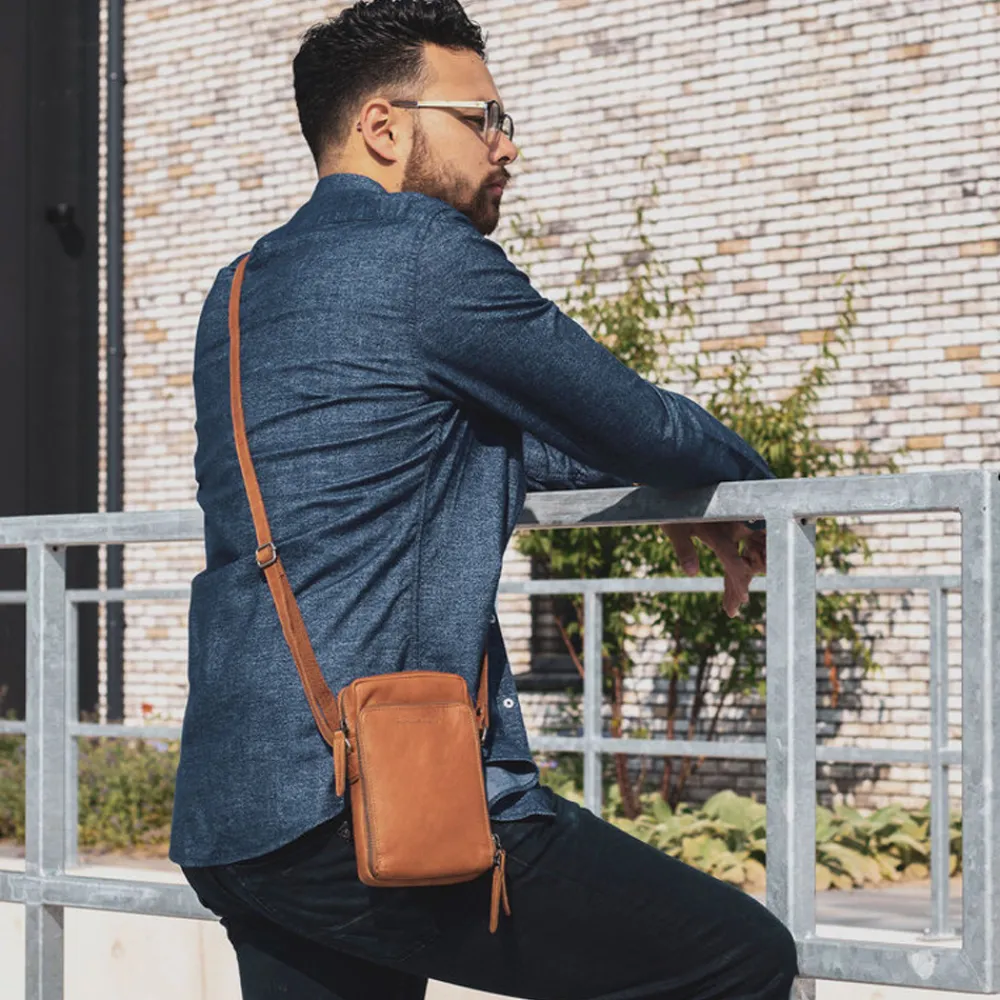 Crossbody Tassen | Telefoontasjes^Chesterfield Hamilton telefoontas cognac