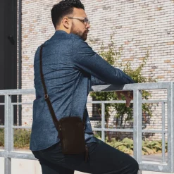 Crossbody Tassen | Telefoontasjes^Chesterfield Hamilton telefoontas donkerbruin
