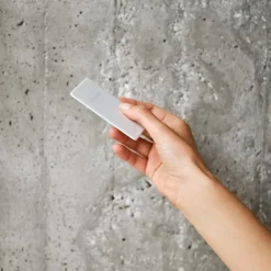 Kofferlabels^Chipolo CARD Spot - Works with the Google Find My Network