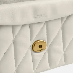 Schoudertassen^Coach Tabby Quilted schoudertas 26' chalk