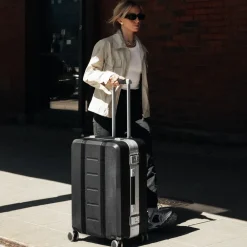 Reiskoffers^Db Journey Klemslot Ramverk Pro koffer 65 cm Silver