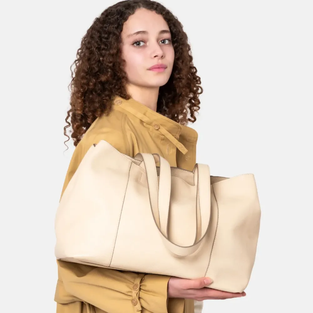 Shoppers^Loulou Essentiels Valerie shopper beige
